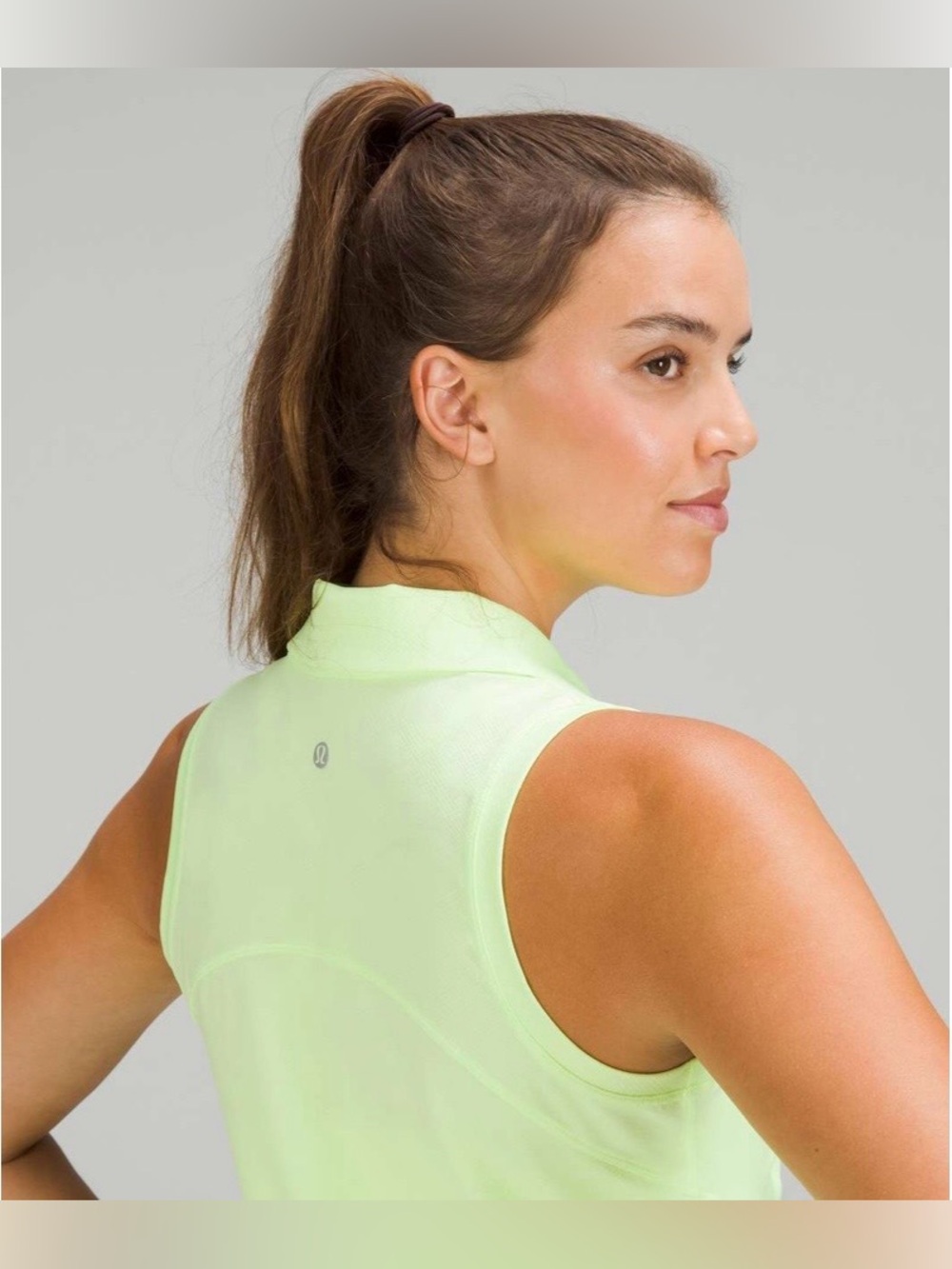 Lululemon Quick- Dry Sleeveless Polo Shirt- Faded Zap- Color. Size 6 - Picture 3 of 5
